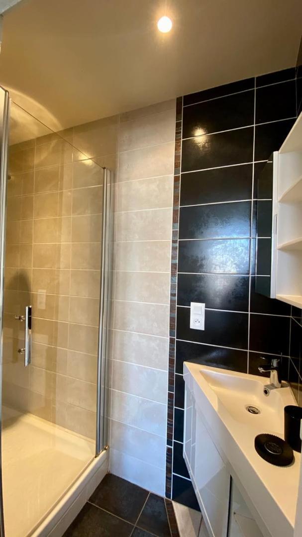Apartment Spacieux Pour 10 Personnes Au Coeur De Rennes