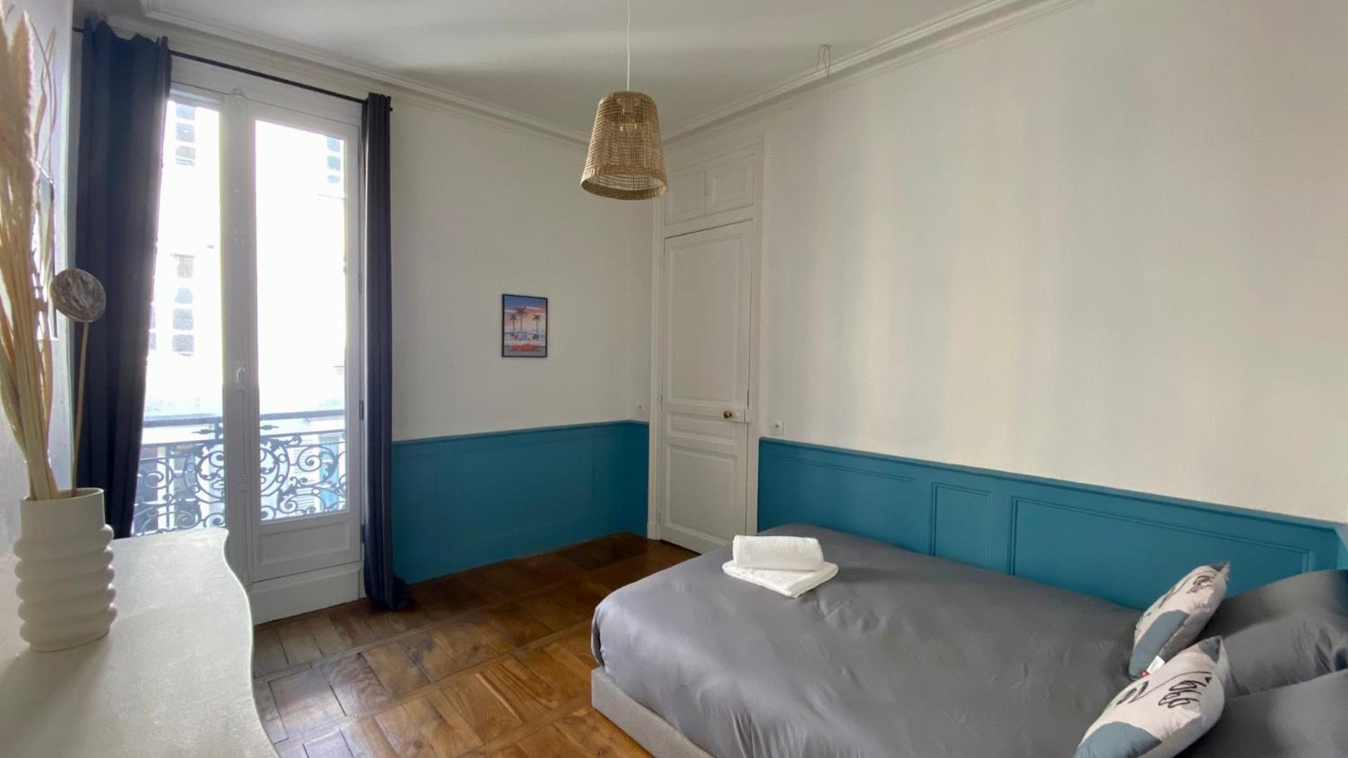 Spacieux Pour 10 Personnes Au Coeur De Rennes